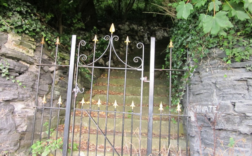 Photo - gates - Boscastle Cornwall, 2010